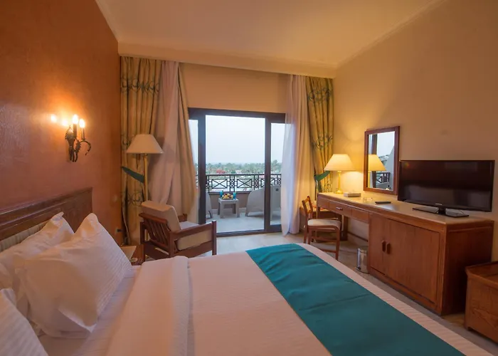 Pharaoh Azur Resort